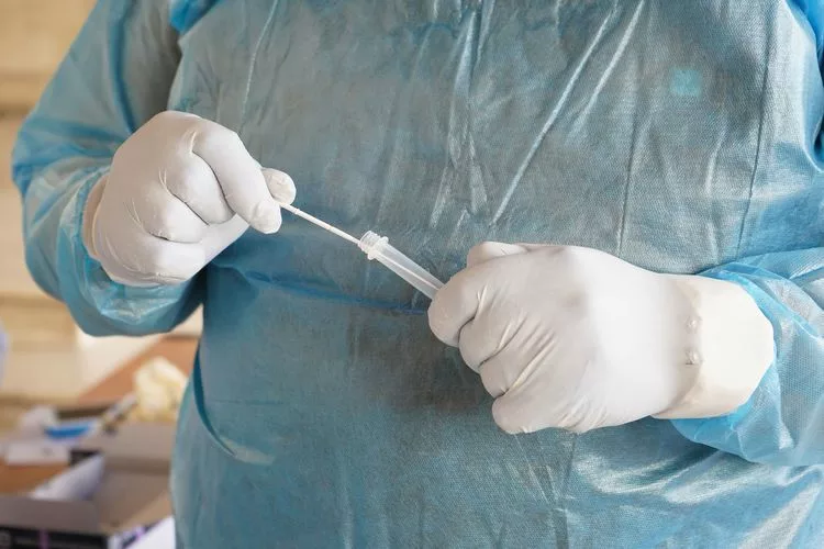 Στους διαιτητές το κόστος των διαγνωστικών τεστ