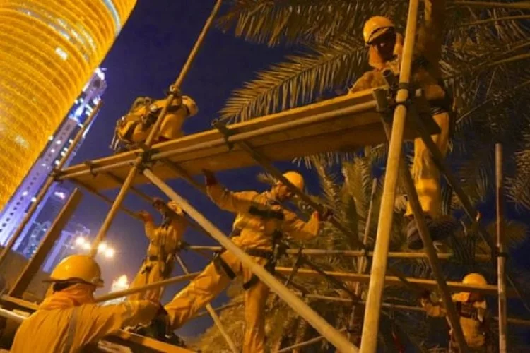 Σοκαριστικά στοιχεία: 6.500 εργάτες έχουν σκοτωθεί στα έργα για το Μουντιάλ του Κατάρ!
