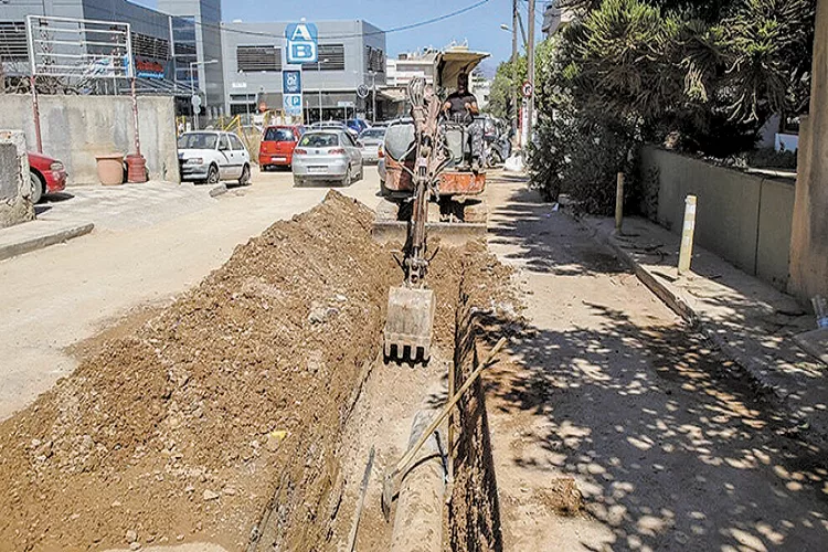 Συνεχίζονται οι εργασίες της ΔΕΥΑΗ στους δρόμους του Ηρακλείου μέχρι τις 12/3