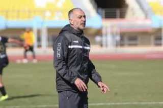 Έργο-τέλειος με υπογραφή Γ. Ταουσιάνη!