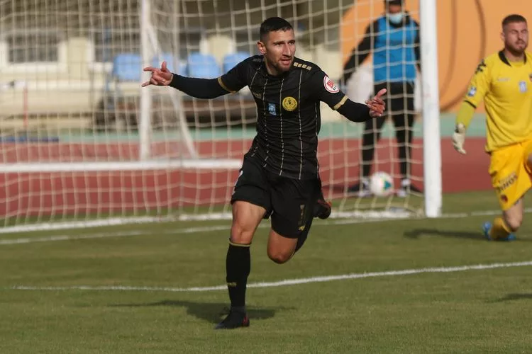 «Μαγικός» Μπουρσέλης και 1-0 ο Εργοτέλης! <i class="fa fa-video-camera" aria-hidden="true"></i>