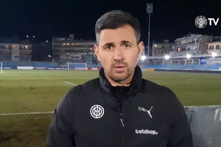 Γ. Σίμος: «Τα λόγια περιττεύουν, χρειάζονται πράξεις μέσα στο γήπεδο» <i class="fa fa-video-camera" aria-hidden="true"></i>