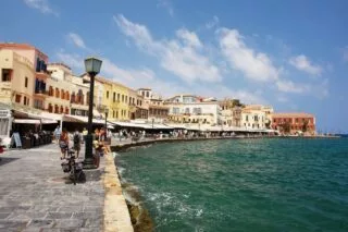 Εισήγηση λοιμωξιολόγων να μπουν και τα Χανιά στο «βαθύ κόκκινο»