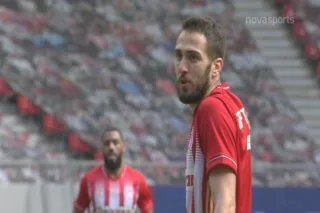 Λάθος στην άμυνα της Λαμίας και 2-0 ο Ολυμπιακός με Φορτούνη <i class="fa fa-video-camera" aria-hidden="true"></i>