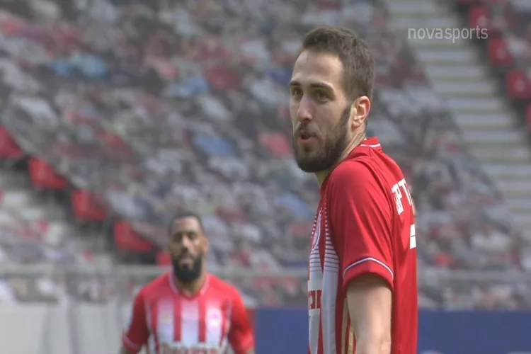 Λάθος στην άμυνα της Λαμίας και 2-0 ο Ολυμπιακός με Φορτούνη <i class="fa fa-video-camera" aria-hidden="true"></i>