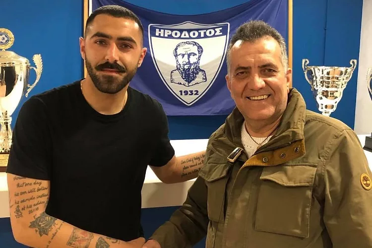 Επίσημα στον Ηρόδοτο ο Ν. Λουμπάκης