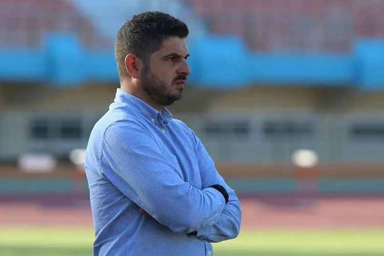 Επίσημη η παραμονή Σουργιά στον πάγκο του ΑΟΑΝ!