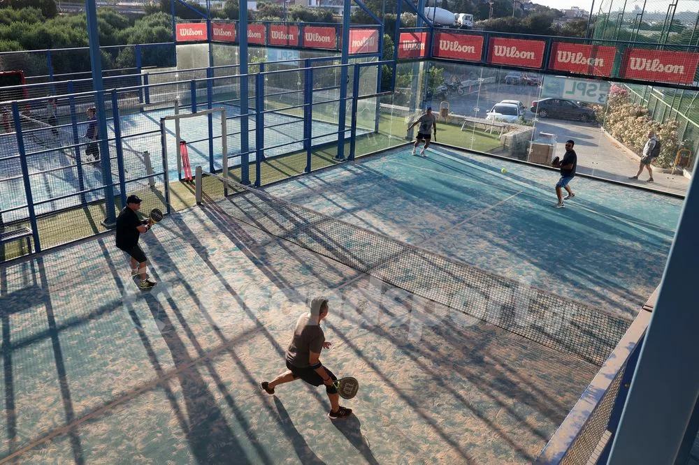 Η… καρδιά του Padel «χτυπά» στο «Sport Point» <i class="fa fa-camera" aria-hidden="true"></i>