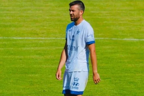 Από τον ΑΟΑΝ στον Κόρφο Ελούντας ο Μάνος Σγουρός