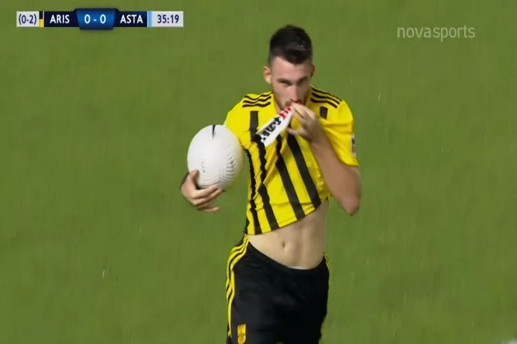 Άρης-Αστάνα: Από κοντά το 1-0 ο Μάνος! <i class="fa fa-video-camera" aria-hidden="true"></i>