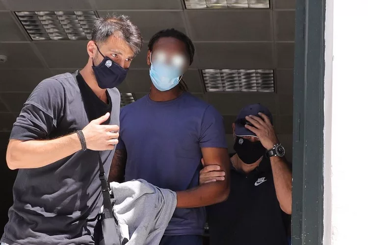 «Μου είπε ότι ο Σεμέδο ήταν ωραίος, αλλά εκείνη την στιγμή δεν ήθελε αυτό που έγινε», φέρεται να κατέθεσε η φίλη της 17χρονης