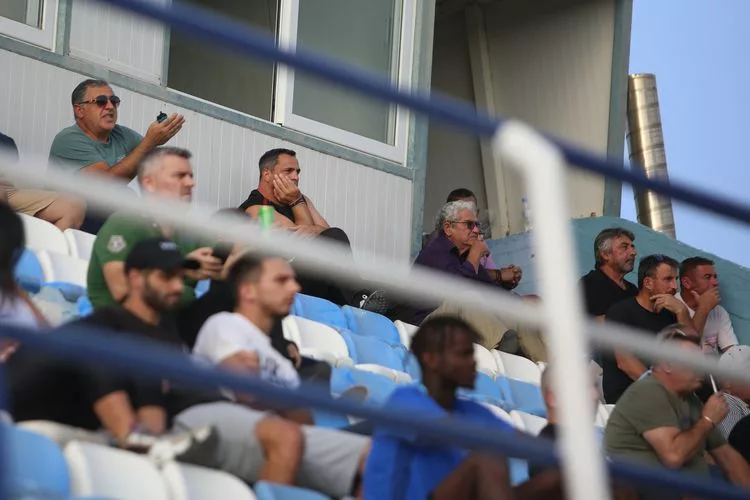 «Κατασκόπευσε» τον Αλμυρό ο Α. Σκέντζος