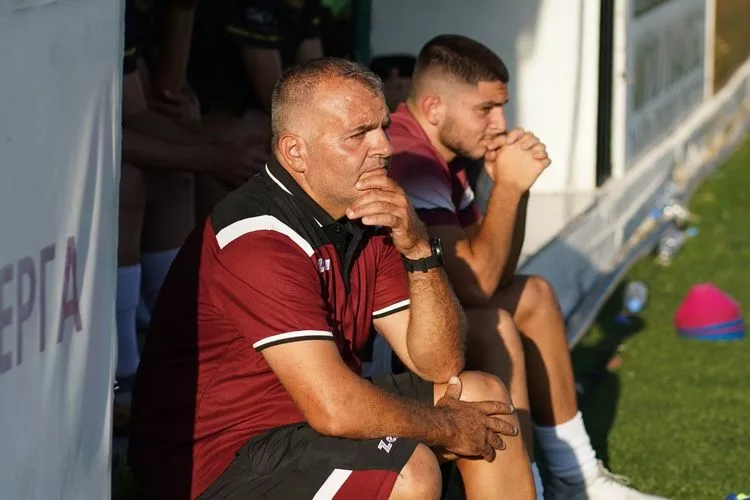 Μ. Ντάγκινης: «Δύσκολο παιχνίδι λόγω των γηπεδικών διαστάσεων»