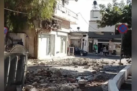 Σεισμός: Ένας νεκρός από την κατάρρευση εκκλησίας