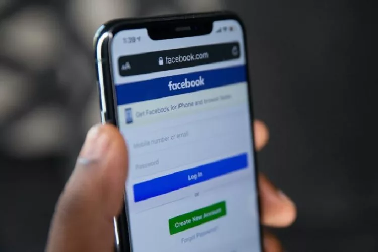 Facebook: Το χρονικό του black out