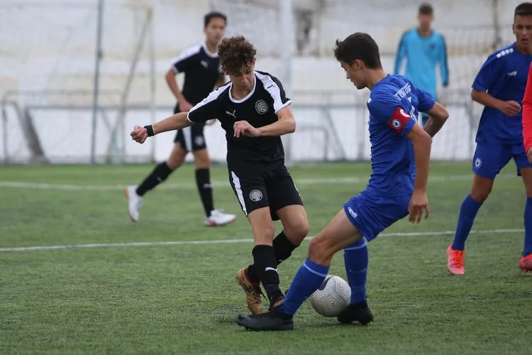Ηττήθηκε από την ΑΕΚ η Κ15 του ΟΦΗ