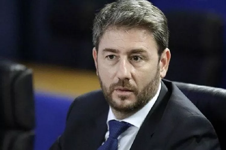 Νέος πρόεδρος του ΚΙΝΑΛ ο Νίκος Ανδρουλάκης – Μεγάλη και καθαρή νίκη