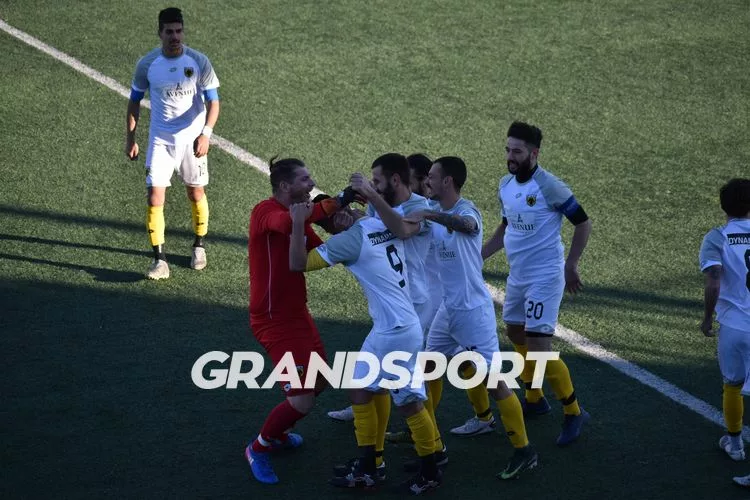 Πρόκριση και τυπικά για την ΑΕΚ