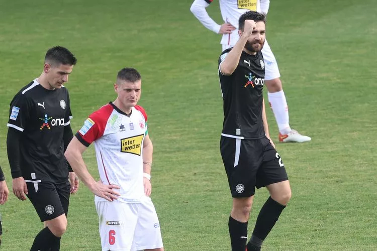 Με Τοράλ και παίκτες της Κ19 η προπόνηση του ΟΦΗ