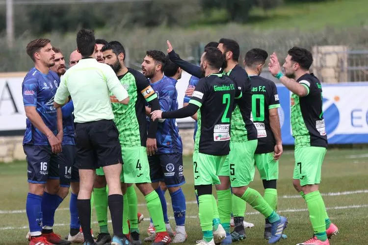Δεν κέρδισε αλλά έχει το πάνω… χέρι ο Γιούχτας!