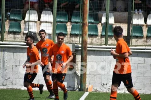 Με… σόου Νοδαράκη το «διπλό» των Νέων Αλμυρού!