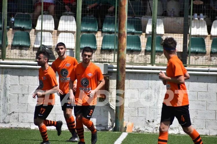 Με… σόου Νοδαράκη το «διπλό» των Νέων Αλμυρού!