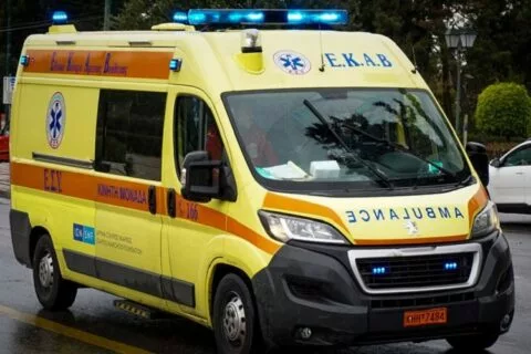Φωτιά στο γήπεδο του ΕΓΟΗ: Δύο άτομα στο νοσοκομείο