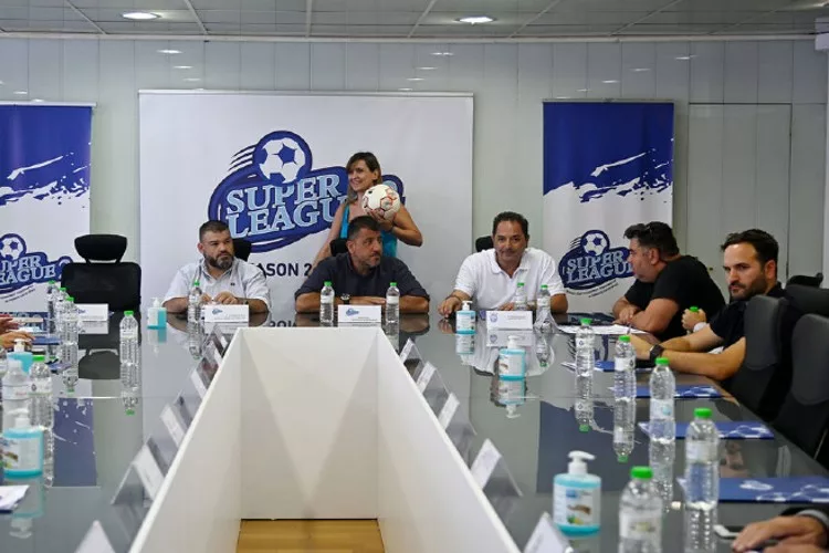 Χρ. Σταϊκούρας σε Super League 2: «Δεν δίνονται λεφτά από το στοίχημα έως το τέλος του 2022»