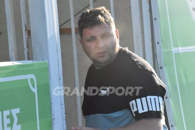 Οι ευχές του Ποσειδώνα στον Μ. Πλατάκη και Μ. Τζιράκη!