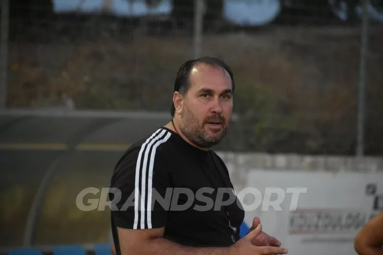 Ντεμπούτο με Ζαρό για τον Β. Μιχελουδάκη