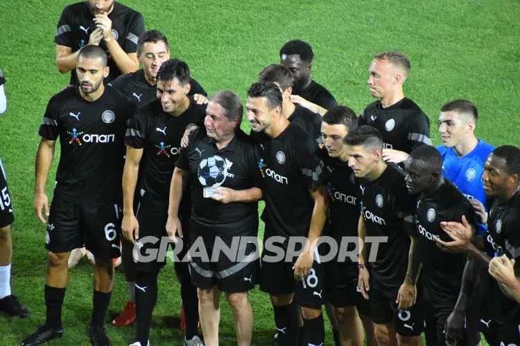 Βραβεύτηκε ο Λεων. Σακούτης! (pics)
