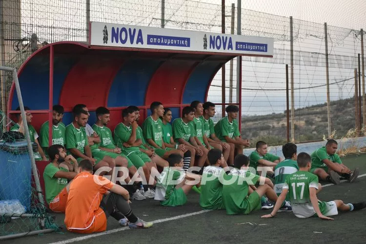 Ετοιμάζουν μεγάλη κρητική βραδιά στα Δειλινά