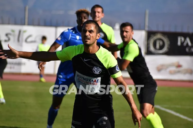 Β. Πλουσής: «Λέει πολλά που είναι η τρίτη μου χρονιά – Να συνδυάσουμε καλό ποδόσφαιρο με αποτελέσματα»
