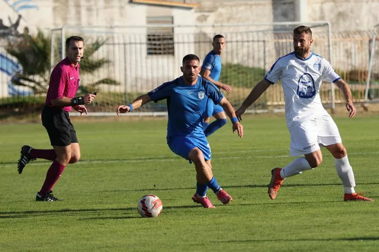 «Μπαμ» με Νικ. Βρεττό ο Γιούχτας!