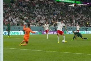 Πολωνία – Σ. Αραβία 2-0: Ο «Λέβα» πέτυχε το πρώτο του γκολ σε Μουντιάλ! (vid)!