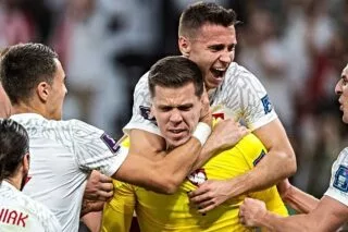 ΜΥΘΙΚΟΣ ΣΕΖΝΙ: Απέκρουσε το πέναλτι του Μέσι (vid)