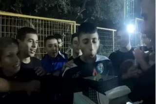 Η τούρτα έκπληξη στον Ν. Τζαγκαράκη (vid)