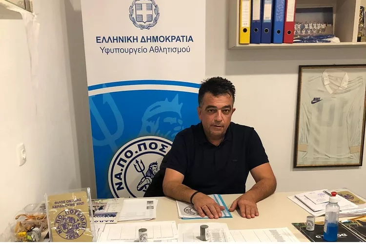 Αντ. Βλαχάκης: «Αυτή είναι η θέση της ομάδας μου – Ενδιαφέρομαι μόνο για ελεύθερους ποδοσφαιριστές»