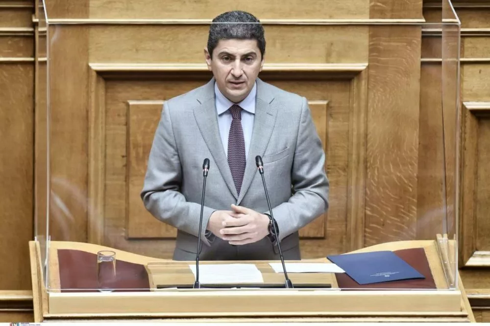 Λ. Αυγενάκης: «Απέραντη η θλίψη για την ανείπωτη τραγωδία στην κοιλάδα των Τεμπών»