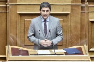 Λ. Αυγενάκης: «Απέραντη η θλίψη για την ανείπωτη τραγωδία στην κοιλάδα των Τεμπών»