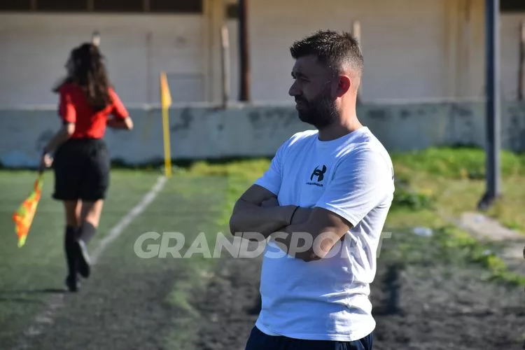 Λ. Ευδαίμων: «Ούτε με 10 παίκτες μπορούσαν να μας αντιμετωπίσουν και τους έδωσε τρίτο πέναλτι για να μην τους αγχώσει»