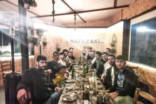 Οικογενειακό δείπνο στον Ρωμανό
