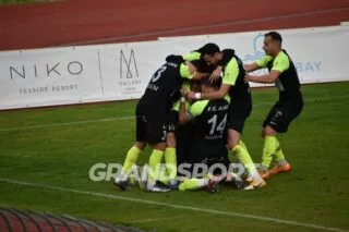 Υπολογίζει σε τρεις ενόψει ντέρμπι ο Γ. Κούτσης!