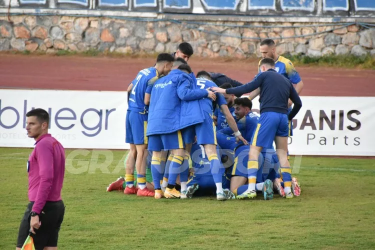 Το γκολ που χάρισε τη πρόκριση στον Απόλλων Παραλιμνίου (vid)