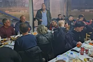 Τραπέζι στις Μοίρες! (pics)