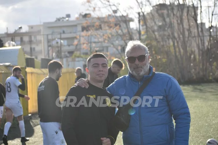 Ο Β. Παπαγγελής στο Μαρτινέγκο!