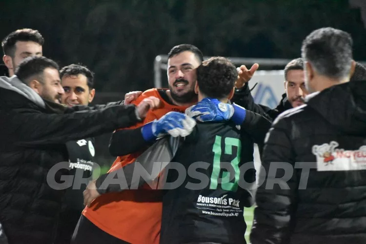 Με ήρωα τον Μυλωνάκη δραματική πρόκριση για την Αγία Βαρβάρα!