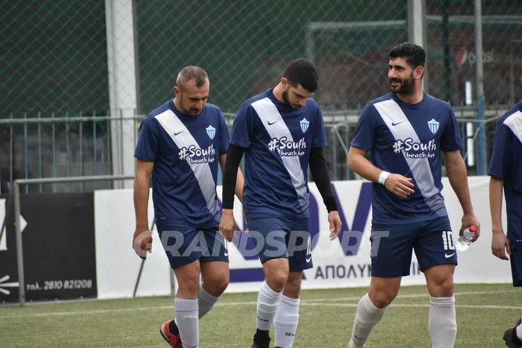Ικανοποίηση για την πρόκριση με το βλέμμα στα δύο συνεχόμενα ντέρμπι