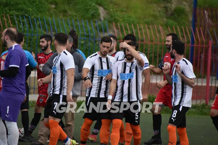 Θρίαμβος επτά αστέρων!