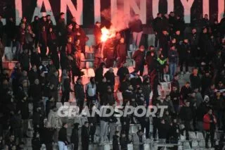 Super League: Κλήθηκαν σε απολογία Ολυμπιακός, ΑΕΚ και ΠΑΟΚ